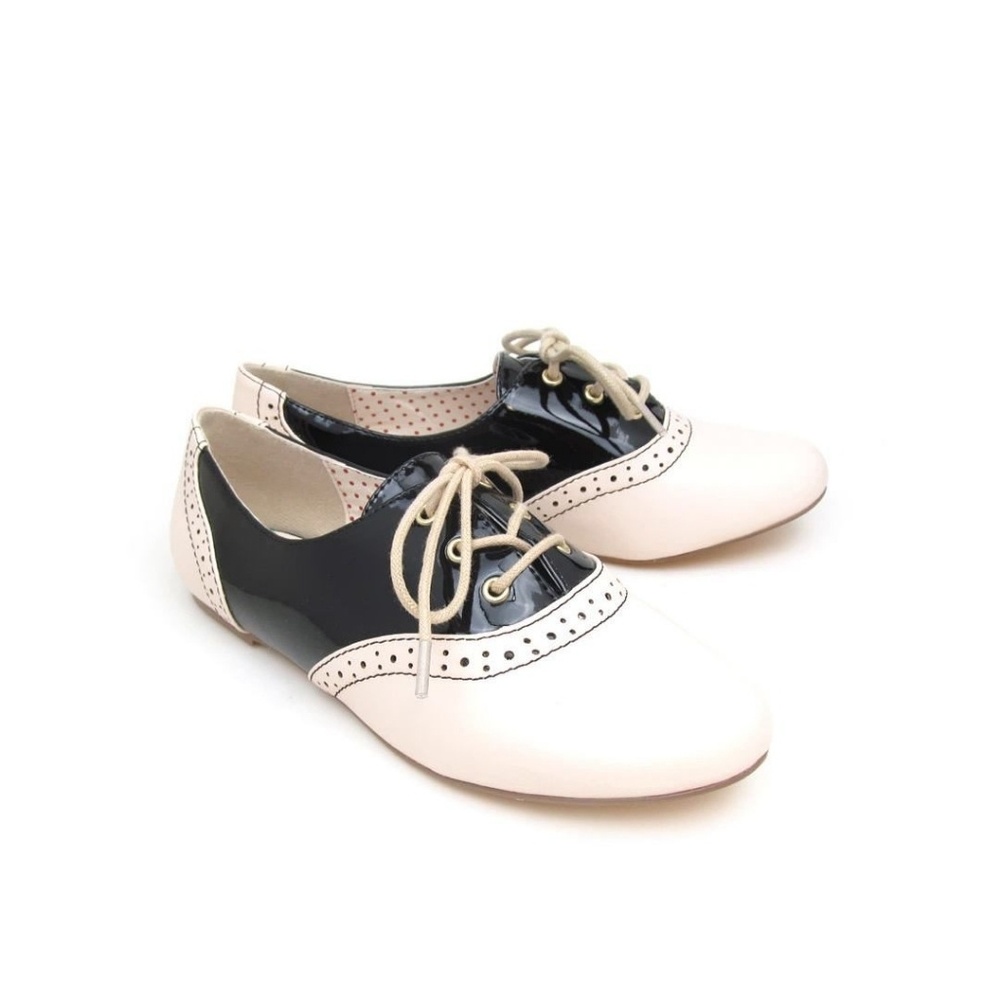 B.A.I.T. Emmie Saddle Shoes